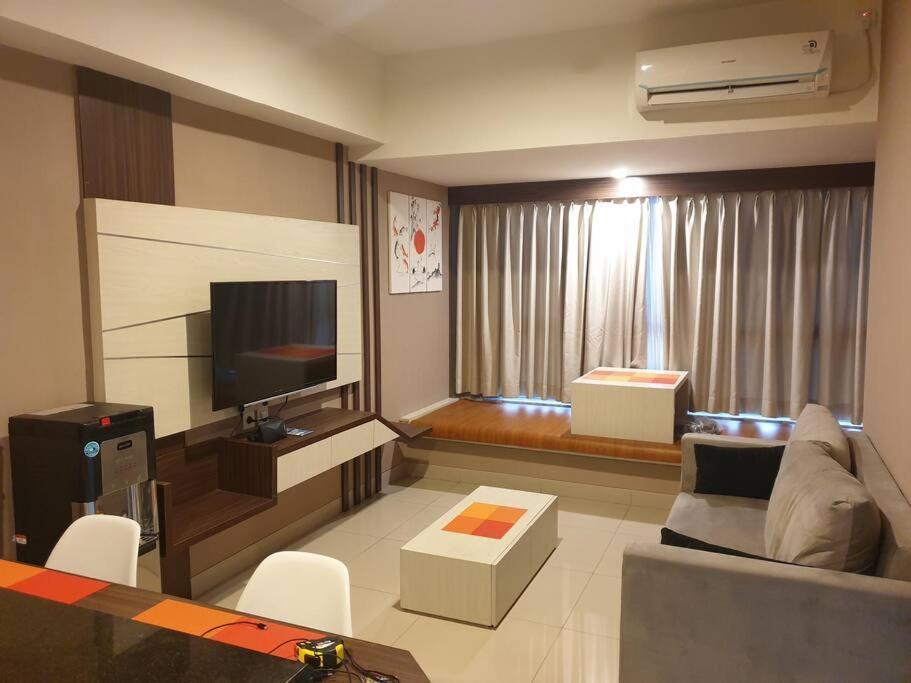 Cozy Room In Orange County Suite-Apartment In Lippo-Cikarang Cbd 外观 照片